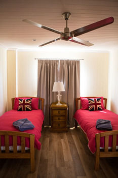 The Wattle Lodge - Accommodation Gold Coast 3