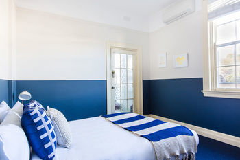 Bridgeview Hotel - Accommodation Gold Coast 1