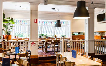 Bridgeview Hotel - Accommodation Gold Coast 13