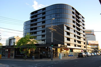 Bayside Towers Serviced Apartments - Accommodation Gold Coast 0