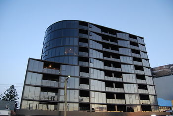 Bayside Towers Serviced Apartments - Accommodation Gold Coast 2