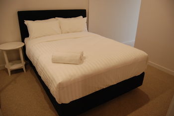 Bayside Towers Serviced Apartments - Accommodation Gold Coast 3