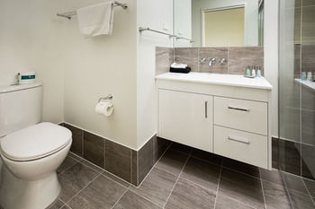 Wallsend Executive Apartments - Accommodation Gold Coast 4