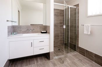 Wallsend Executive Apartments - Accommodation Gold Coast 5