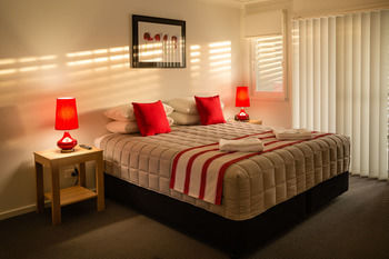 Wallsend Executive Apartments - Accommodation Gold Coast 18
