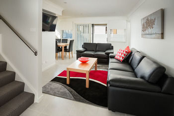 Wallsend Executive Apartments - Accommodation Gold Coast 36