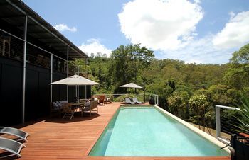 Phoenix Eumundi Bed & Breakfast - Accommodation Gold Coast 3