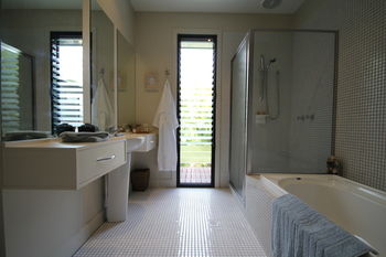 Phoenix Eumundi Bed & Breakfast - Accommodation Gold Coast 6