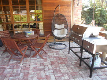 A Twist Of Willow - Accommodation Gold Coast 11