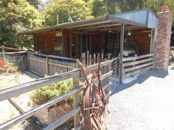 A Twist Of Willow - Accommodation Gold Coast 14