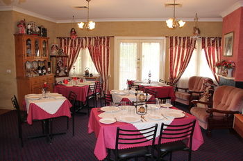 The Lady Jane Motor Inn - Accommodation Gold Coast 1