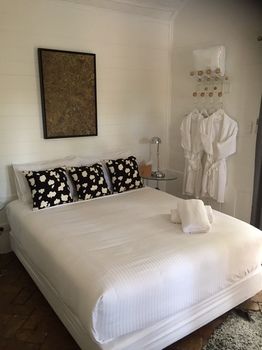 The Regents Park - Accommodation Gold Coast 60