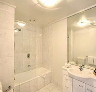 Melbourne Stays - City Point Suite - Accommodation Gold Coast