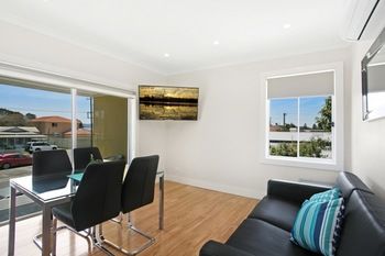 Belmont Executive Apartments - Accommodation Gold Coast 14