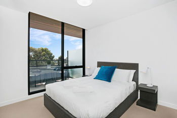 CAMPUS - Accommodation Gold Coast 8