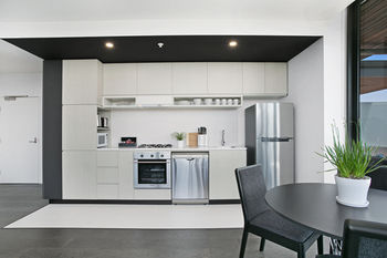 CAMPUS - Accommodation Gold Coast 10
