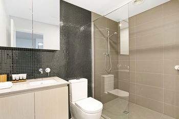 CAMPUS - Accommodation Gold Coast 16