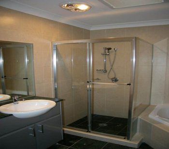 Castle Hill 128 Har Furnished Apartment - Accommodation Gold Coast 1