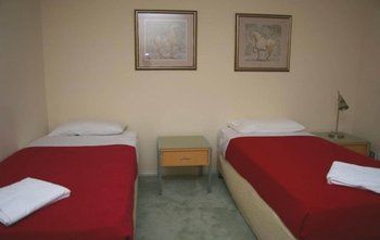 Castle Hill 128 Har Furnished Apartment - Accommodation Gold Coast 2