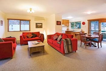 Annie's Escape In Warburton - Accommodation Gold Coast 3