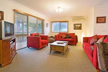 Annie's Escape In Warburton - Accommodation Gold Coast 4