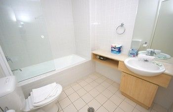 Homebush Bay 125 Ben Furnished Apartment - Accommodation Gold Coast 0