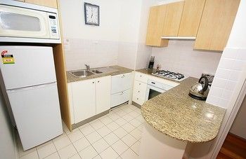 Homebush Bay 125 Ben Furnished Apartment - Accommodation Gold Coast 5