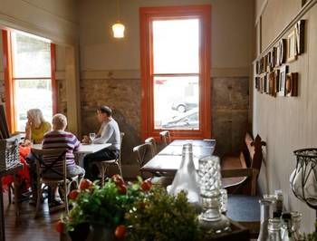 The Criterion Pub And Kitchen Carrington - Accommodation Gold Coast 7