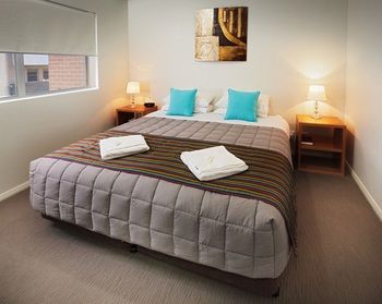 Hamilton Executive Apartments - Accommodation Gold Coast 14