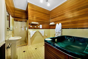 CBC Bed & Breakfast & Cafe - Accommodation Gold Coast 14