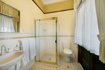 CBC Bed & Breakfast & Cafe - Accommodation Gold Coast 15