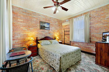 CBC Bed & Breakfast & Cafe - Accommodation Gold Coast 17