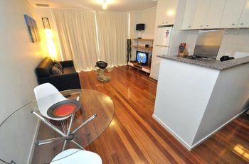 Sydney CBD 2806 Pt Furnished Apartment - Accommodation Gold Coast 6