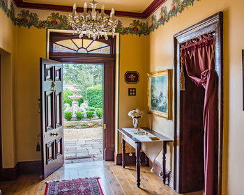 Segenhoe Inn Historic Bed & Breakfast - Accommodation Gold Coast 1