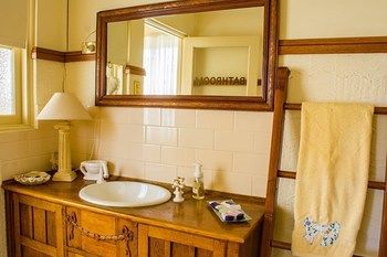 Segenhoe Inn Historic Bed & Breakfast - Accommodation Gold Coast 6