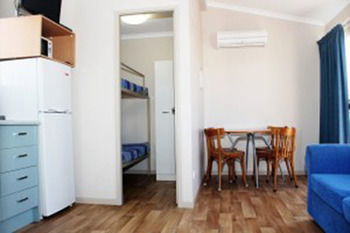 REDHEAD BEACH HOLIDAY PARK - Accommodation Gold Coast 7