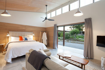 Studio 367 - Accommodation Gold Coast 13