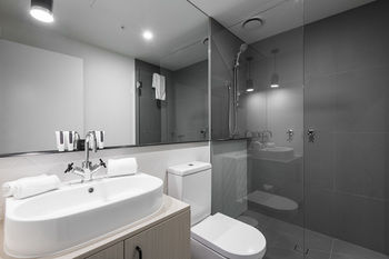 Playhouse Apartments - Accommodation Gold Coast 6