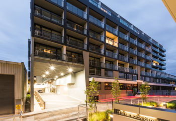 Playhouse Apartments - Accommodation Gold Coast 9