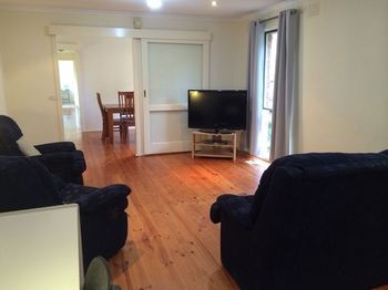 Australian Home Away At East Doncaster - Accommodation Gold Coast 13