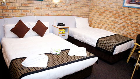 BEST WESTERN Kennedy Drive Motel - Accommodation Gold Coast 9