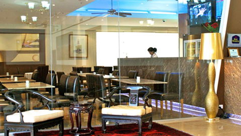 BEST WESTERN Astor Metropole Hotel And Apartments - Accommodation Gold Coast 0