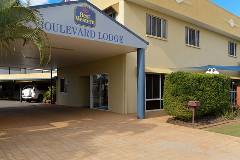BEST WESTERN Boulevard Lodge - Accommodation Gold Coast 1