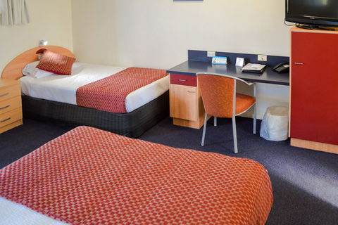 BEST WESTERN Boulevard Lodge - Accommodation Gold Coast 12