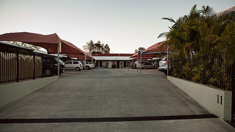 BEST WESTERN Caboolture Central Motor Inn - Accommodation Gold Coast 3