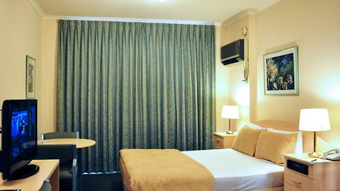 BEST WESTERN Airport Motel And Convention Centre - Accommodation Gold Coast 2