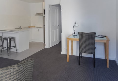 BEST WESTERN Fawkner Airport Motor Inn And Serviced Apartments - Accommodation Gold Coast 2