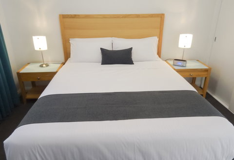 BEST WESTERN Fawkner Airport Motor Inn And Serviced Apartments - Accommodation Gold Coast 3