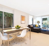 Best Western Plus The Tudor Box Hill - Accommodation Gold Coast