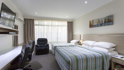 BEST WESTERN Aspen And Apartments - Accommodation Gold Coast 0